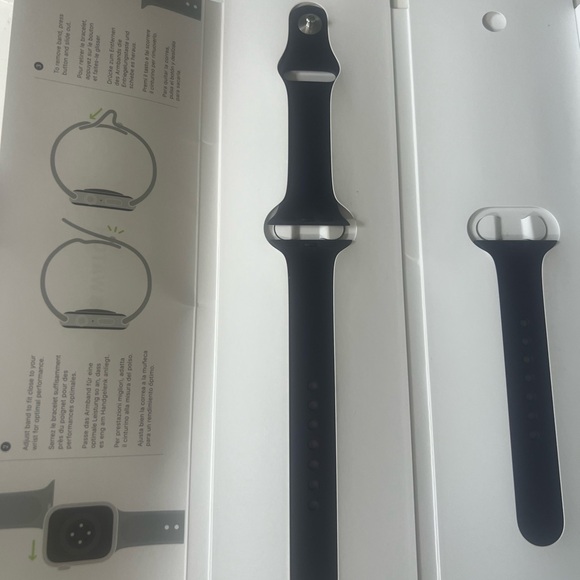 Apple Watch Series 6 40mm - Picture 3 of 3